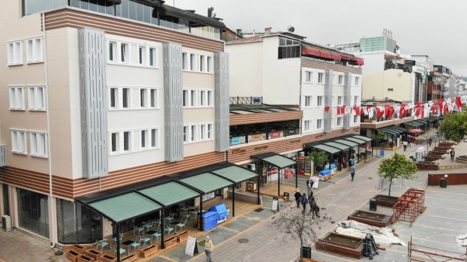 Giresun Şehir Meydanı Sokak Sağlıklaştırma Projesiyle Güzelleşiyor
