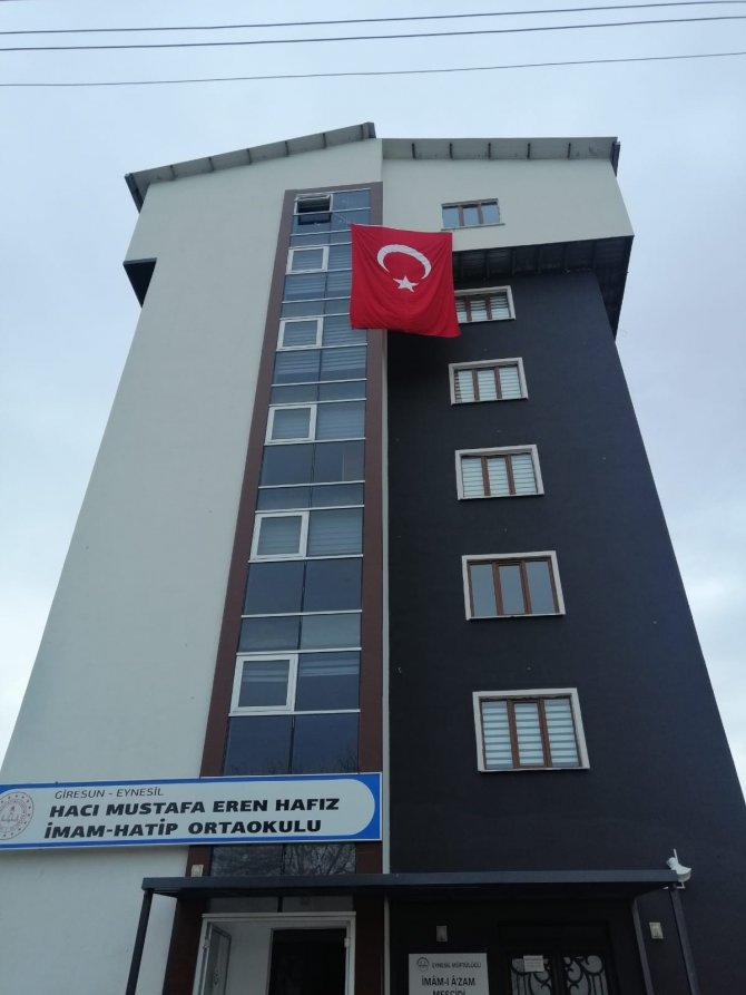 Karadeniz Bölgesi’nin Tek Hafızlık Proje Ortaokulu Giresun’un Eynesil İlçesinde Bulunuyor