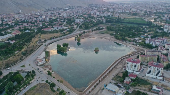 "Kaynarca" ’Dünyanın En Büyük Biyolojik Göleti’ İçin Guinness’a Aday