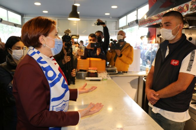 İ̇yi̇ Parti Genel Başkanı Akşener Esnafı Dinledi