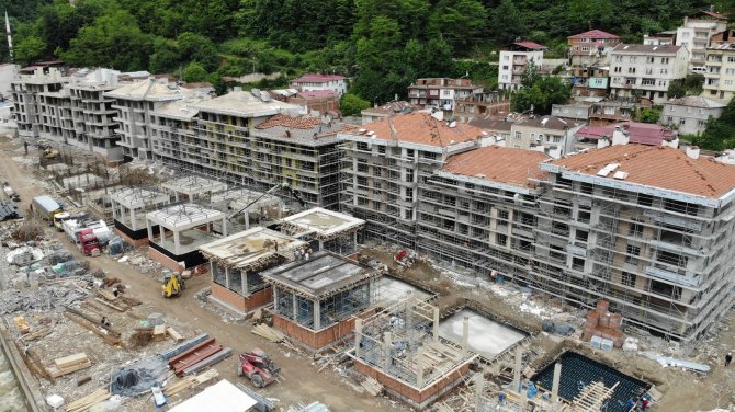 Selin Yaralarının Sarıldığı Dereli’de Afet Konutlarının İnşasında Önce Güvenlik, Sonra Estetiğe Önem Veriliyor