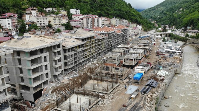 Selin Yaralarının Sarıldığı Dereli’de Afet Konutlarının İnşasında Önce Güvenlik, Sonra Estetiğe Önem Veriliyor