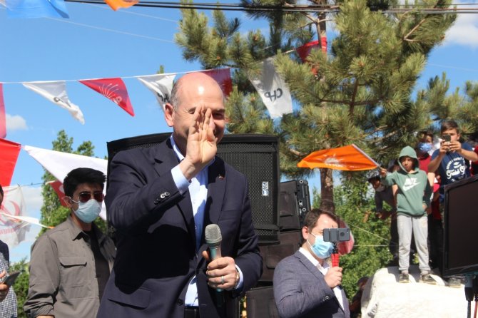Bakan Soylu: "Diyarbakır Anneleri Pes Ettirdi Hdp’yi"