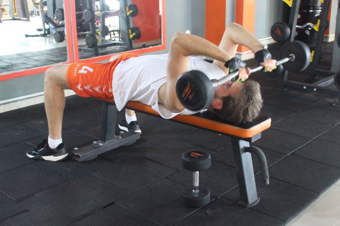 Giresun’da Spor Salonları Tekrar Hizmet Vermeye Başladı