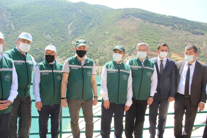 Bakan Pakdemirli 600 Milyon Tl’ye Mal Olan Barajdan İlk Suyu Verdi