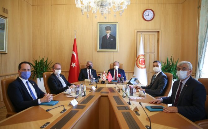 Tbmm Başkanı Şentop, Kktc Meclis Başkanı Sennaroğlu İle Bir Araya Geldi