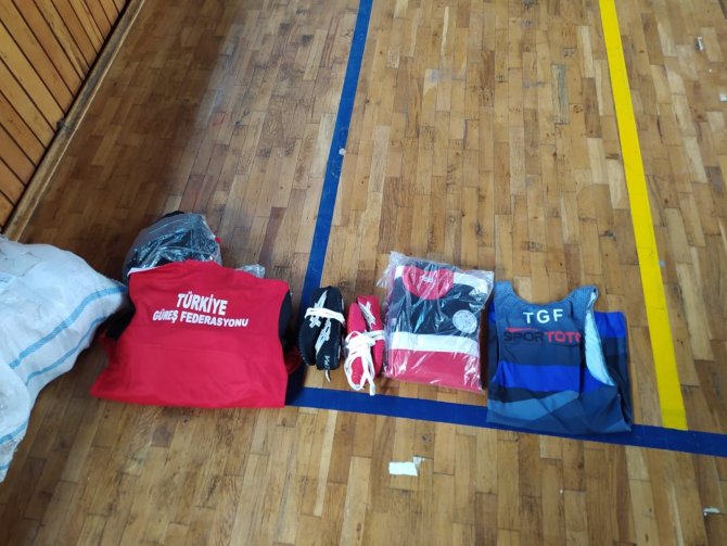 Dünya Ve Avrupa Güreş Şampiyonu Kayaalp’ten Spor Desteği
