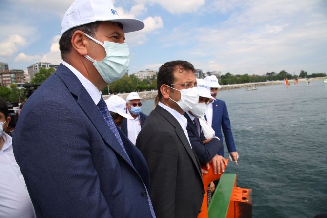 Müsilajla Mücadele Seferberliği Caddebostan Sahili’nde Başladı