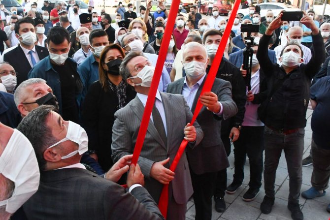 Giresun’un Saat Kulesi Törenle Açıldı