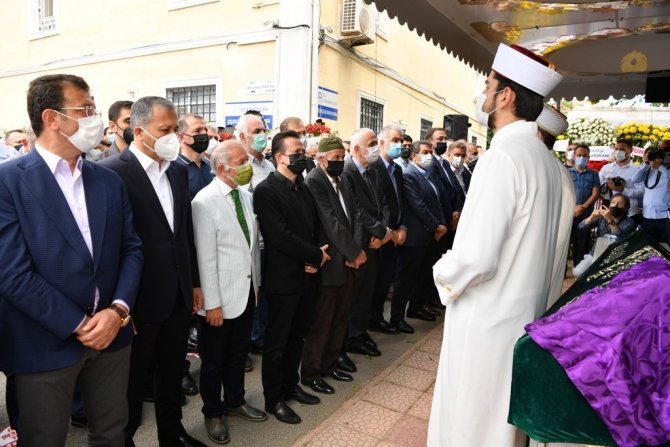Tuzla Belediye Başkanı Yazıcı’nın Annesi Son Yolculuğuna Uğurlandı