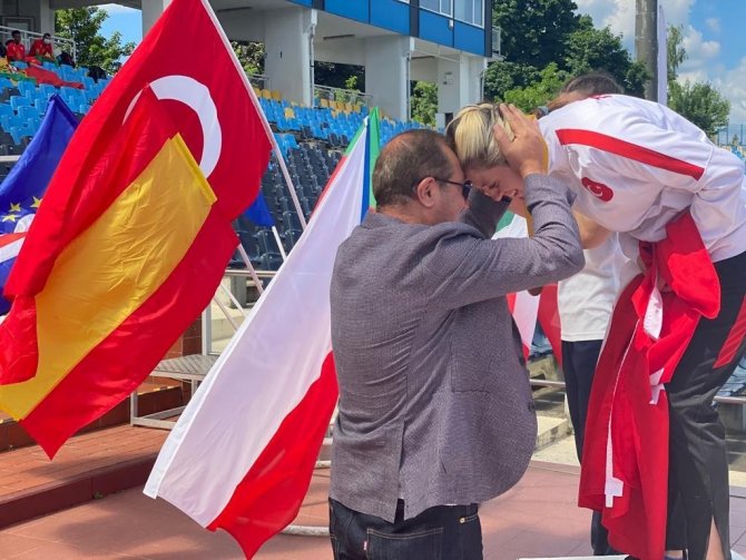 Para Atlet Fatma Damla Altın, Dünya Şampiyonu Oldu