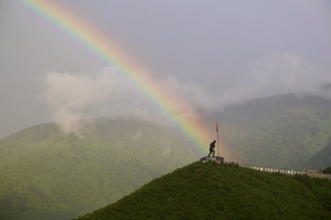 Artvin’de Kartpostallık Gökkuşağı Manzarası