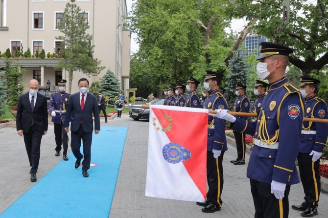 Bakan Soylu, Kırgızistan Dışişleri Bakanı Kazakbaev İle Bir Araya Geldi