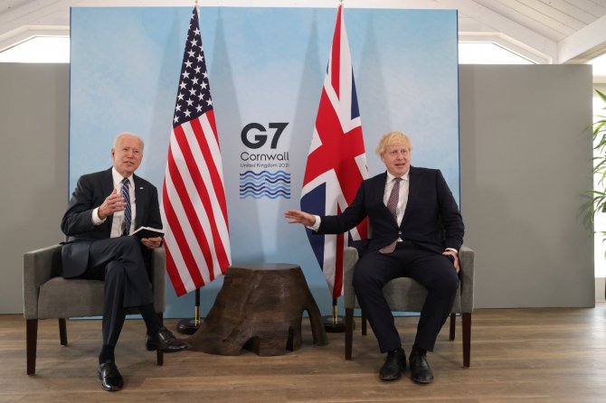 Biden Ve Johnson’dan G7 Öncesi Yüz Yüze Görüşme