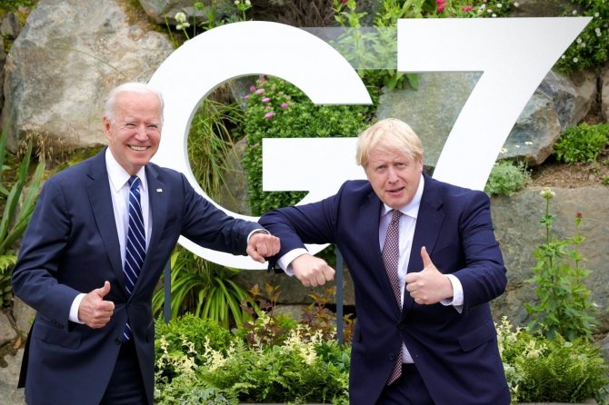 Biden Ve Johnson’dan G7 Öncesi Yüz Yüze Görüşme