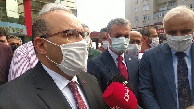 Vali Ustaoğlu Yomra Belediye Başkanı Bıyık’a Düzenlenen Silahlı Saldırı Sonrası Olay Yerine Geldi