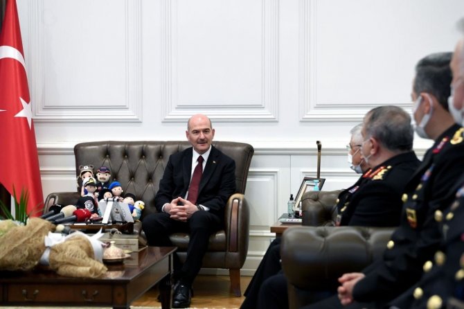 Bakan Soylu, Jandarma Genel Komutanı Orgeneral Çetin Başkanlığındaki Heyeti Kabul Etti