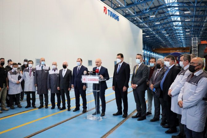 “160 Kilometre Hıza Ulaşan Milli Elektrikli Treni Bu Yıl İçerisinde Milletimizin Hizmetine Sunacağız”