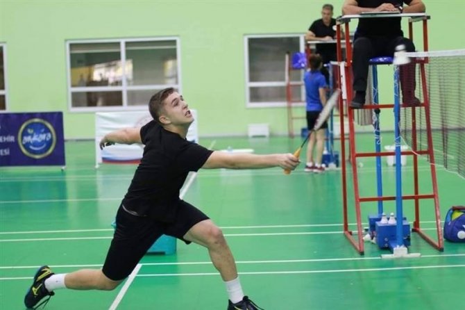 Milli Sporcu Hasan Berkay Günbaz’dan, Dünya Şampiyonası Yolunda Çifte Zafer