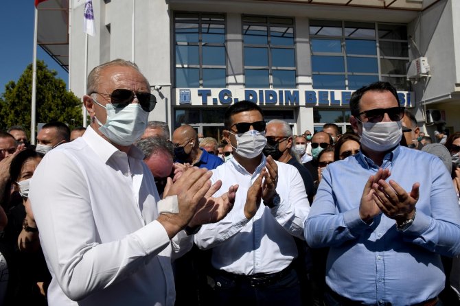 Kuşadası’ndan Didim Belediye Başkanı Atabay’a Destek