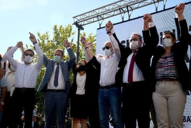Kuşadası’ndan Didim Belediye Başkanı Atabay’a Destek