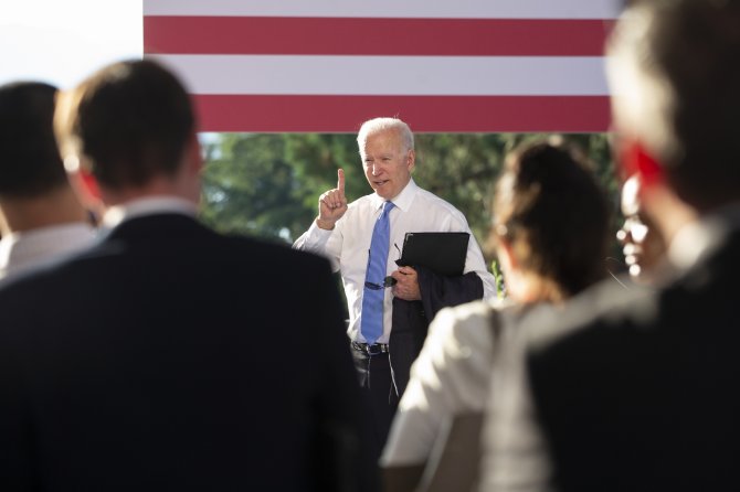 Biden, Israrla Soru Soran Muhabiri Azarladı