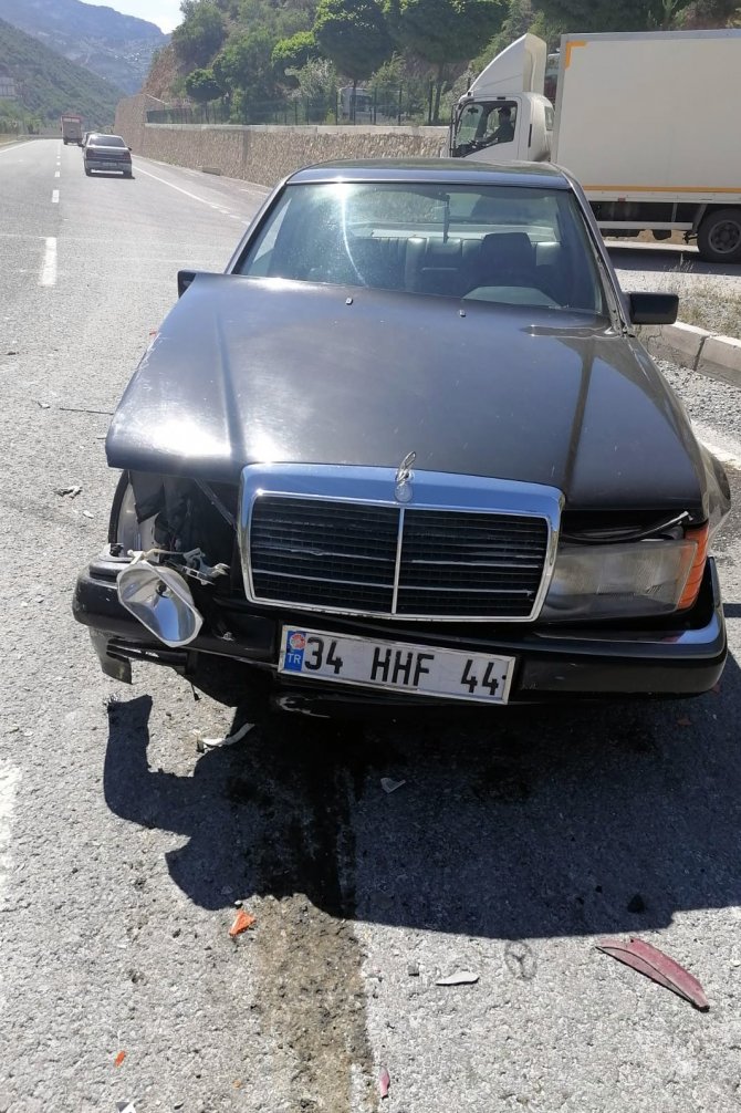 Gümüşhane’de Trafik Kazası: 3 Yaralı