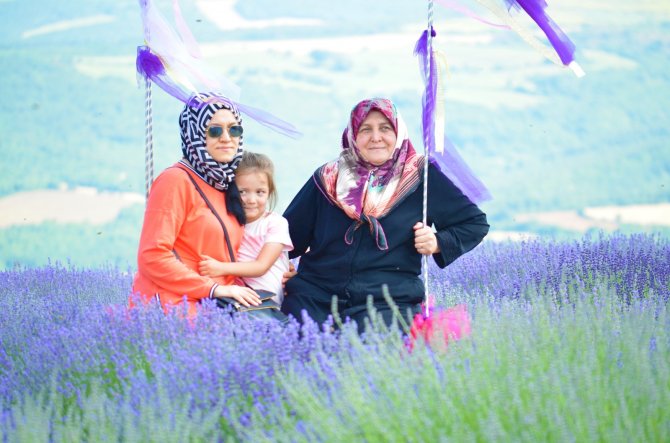 İ̇stanbul’un Stresinden Kaçan Soluğu Burada Alıyor