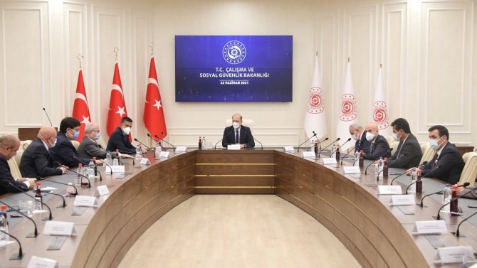 Bakan Bilgin, Ti̇sk Yönetim Kurulu Üyelerini Kabul Etti