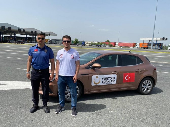 Tatile Gelen Gurbetçiler Ytb Tarafından Sırbistan’da Karşılanıyor