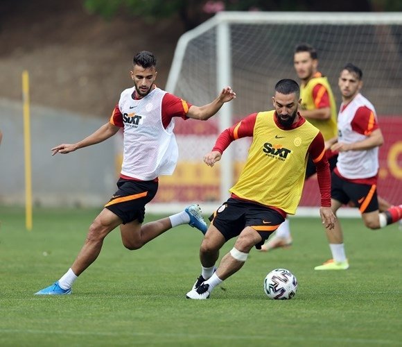 Galatasaray Yeni Sezon Hazırlıklarını Devam Ettirdi