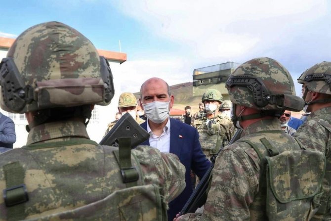 Bakan Soylu Askerlerle Bir Araya Geldi