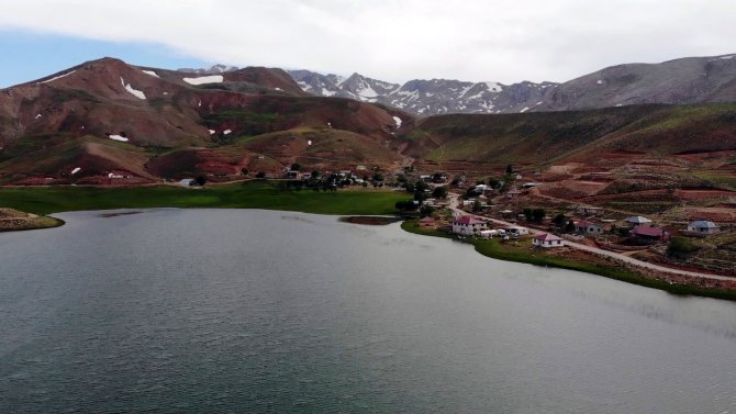 Dipsizgöl Ve Eğrigöl Yapılaşma Tehdidi Altında