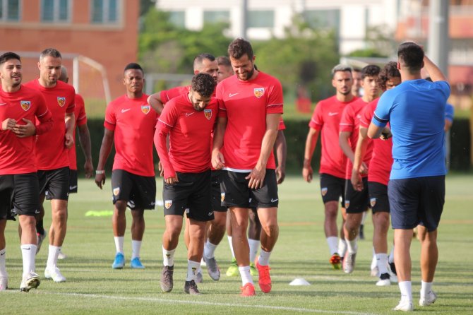Kayserispor Top Başı Yaptı