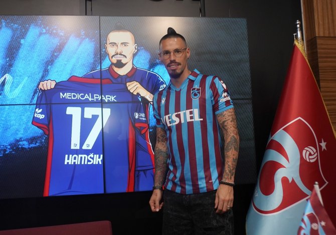 Trabzonspor’da Marek Hamsik İmzayı Attı