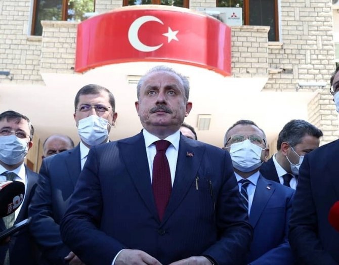 "Türkiye Artık Anayasa Tartışmasında İlkesel Bazda Tartışmalar Dönemini Kapatmalı"