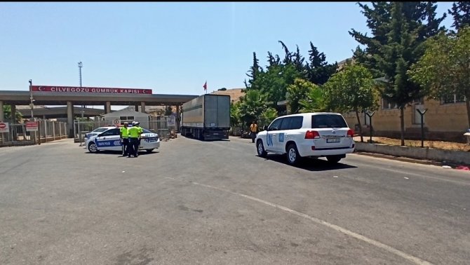 Bm’den İ̇dlib’e 46 Tır İnsani Yardım
