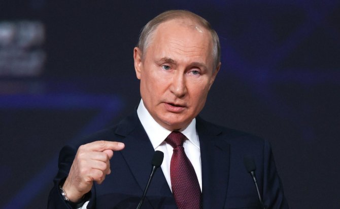 Putin: "Abd İle İlişkilerin Normalleşmesini Umuyorum"