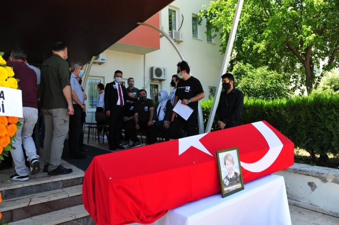 Prof. Gökgözoğlu Toprağa Verildi