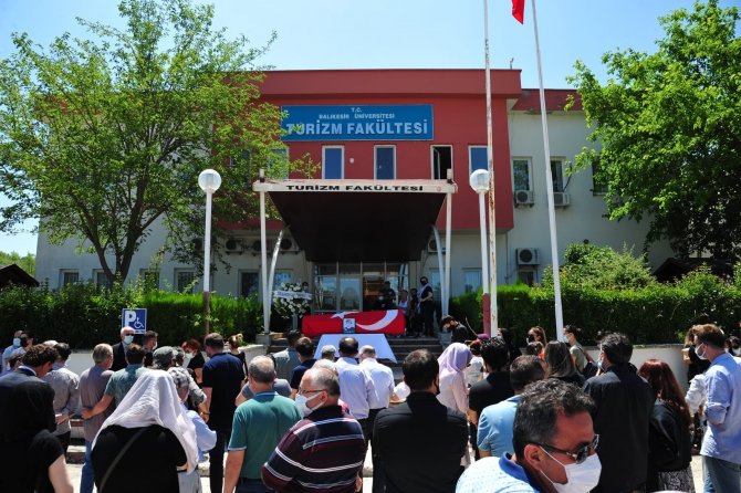 Prof. Gökgözoğlu Toprağa Verildi
