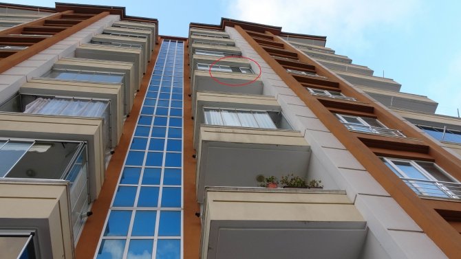 5. Kattan Düşen Üniversite Öğrencisi Hayatını Kaybetti