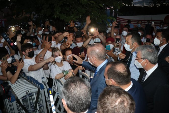 Cumhurbaşkanı Erdoğan’a Sevgi Seli