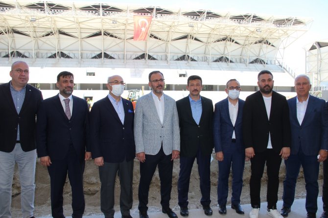Gençlik Ve Spor Bakanı Mehmet Muharrem Kasapoğlu İ̇zmir’de
