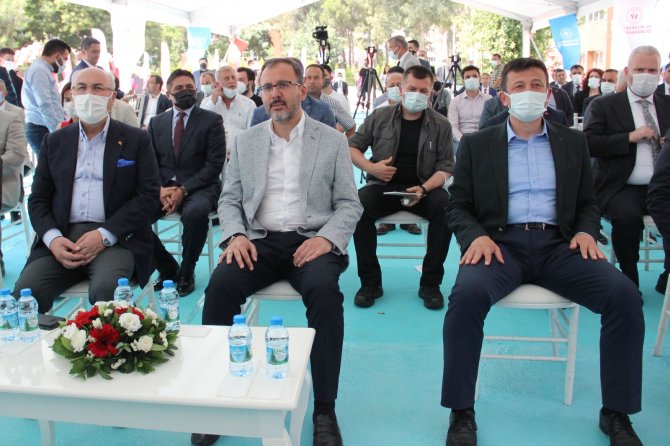 Gençlik Ve Spor Bakanı Mehmet Muharrem Kasapoğlu İ̇zmir’de