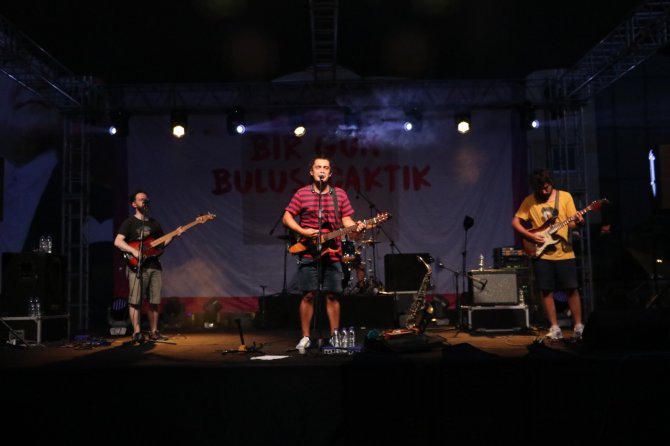 Adanalılar Pinhani Konserine Akın Etti