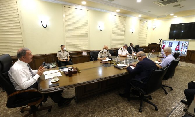 Milli Savunma Bakanı Akar’dan, Video Telekonferans Yöntemiyle Toplantı