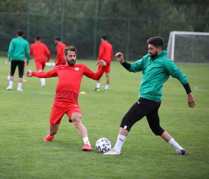 Sivasspor’da Yeni Sezon Hazırlıkları Sürüyor