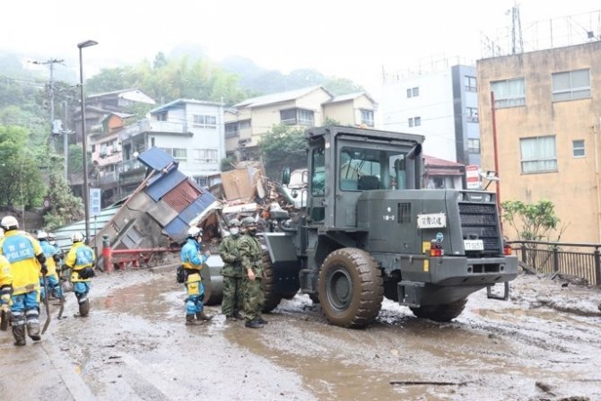 Japonya’daki Sel Ve Heyelan Felaketinde Ölü Sayısı 4’e Yükseldi