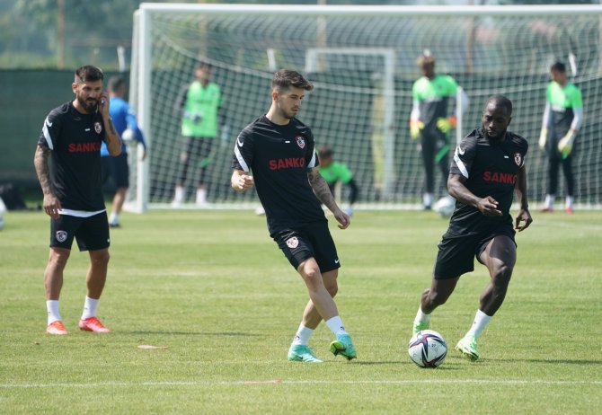Gaziantep Fk Yeni Sezon Hazırlıklarına Devam Ediyor
