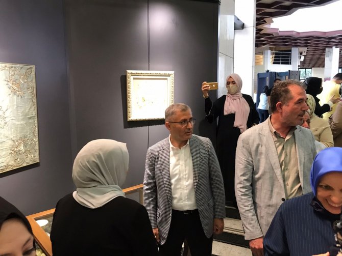 Üsküdar, Emine Erdoğan’ın Önerisiyle ’Gönül Dili’ Sergisine Ev Sahipliği Yaptı